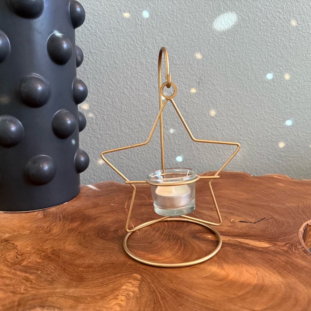 ✨SOLD✨

Vintage Gold Star Candle Holder